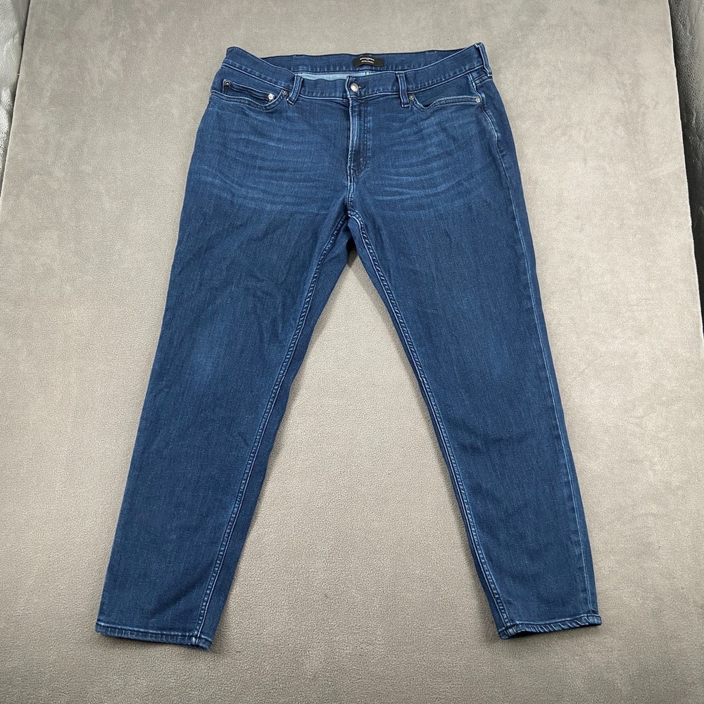 Banana Republic Athletic Travel Straight Jeans Men 40x32 Blue Medium Wash Cotton